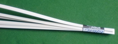 5 Stück Plastik-Profil, 4-Kant,  1000 mm lang, 0,5 x 4,0 mm