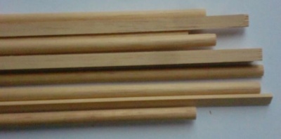 Halbrundstab Holz 2,5x5 mm, 1 m lang,  10 Stück